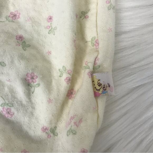 Walt Disney Collection Vintage Winnie The Pooh Baby Footie Onesie Size 3 MOS - Picture 4 of 10